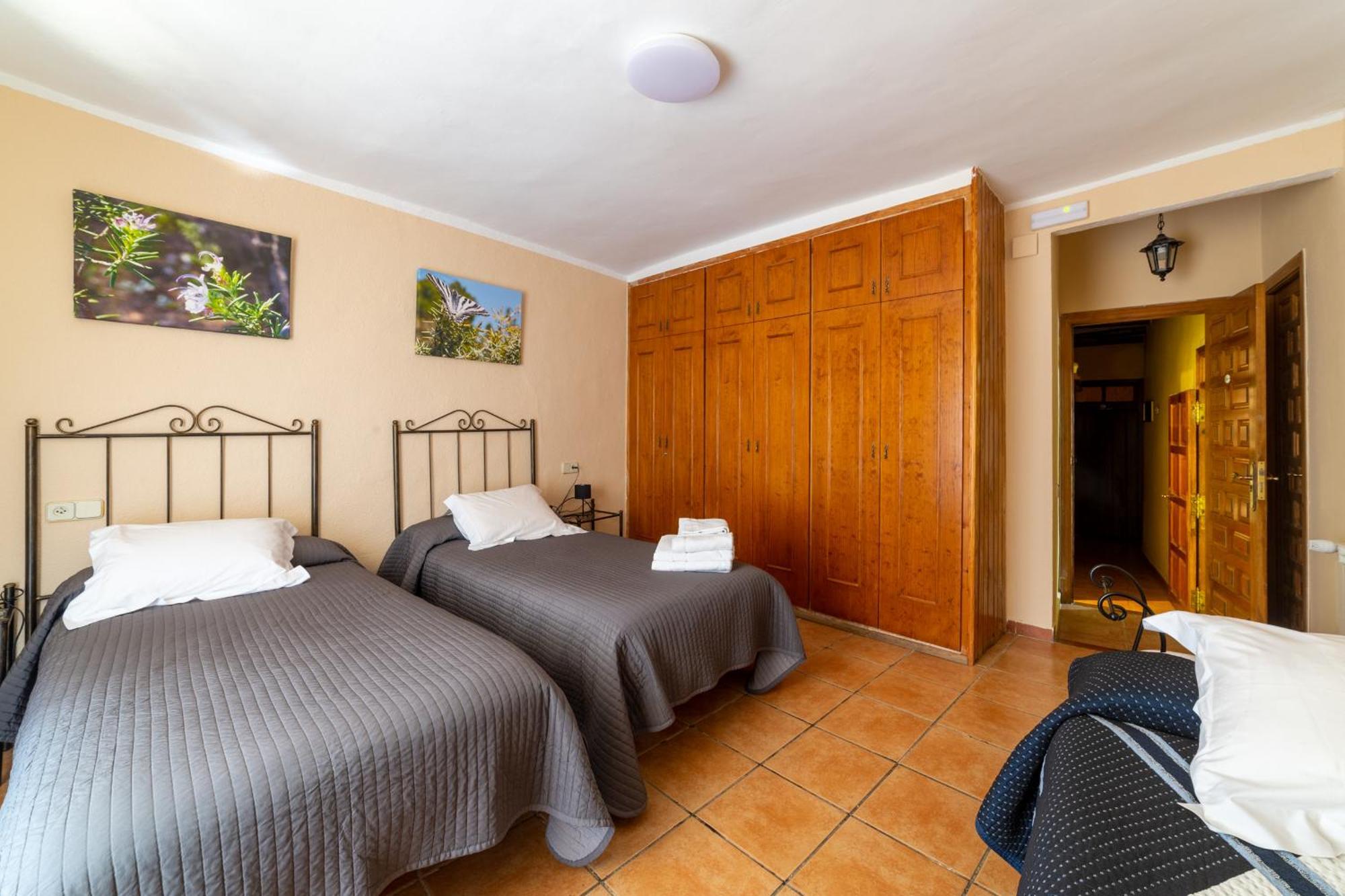 Fonda La Plaza Hotel Valderrobres Exterior photo