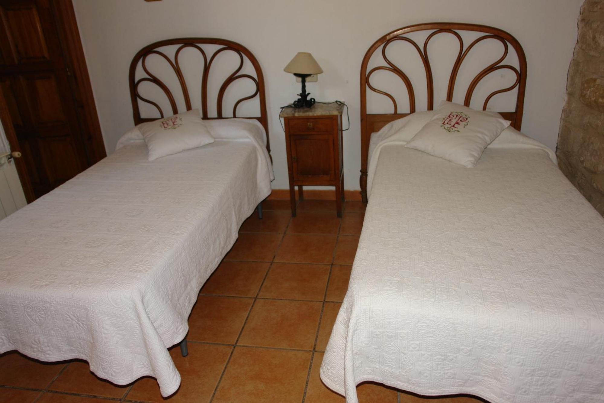 Fonda La Plaza Hotel Valderrobres Exterior photo