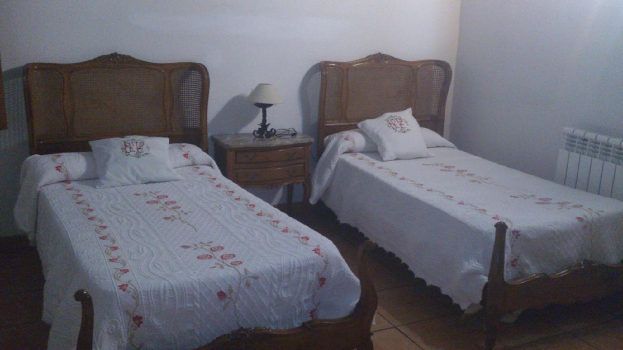 Fonda La Plaza Hotel Valderrobres Exterior photo